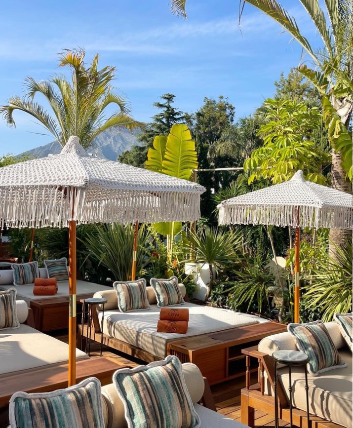 Coya Pool — Marbella