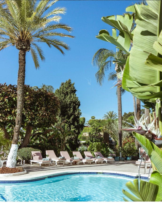 Cheat Pool Puente Romano — Marbella